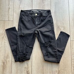 Size 4 AE Black Distressed Extreme Leggings
